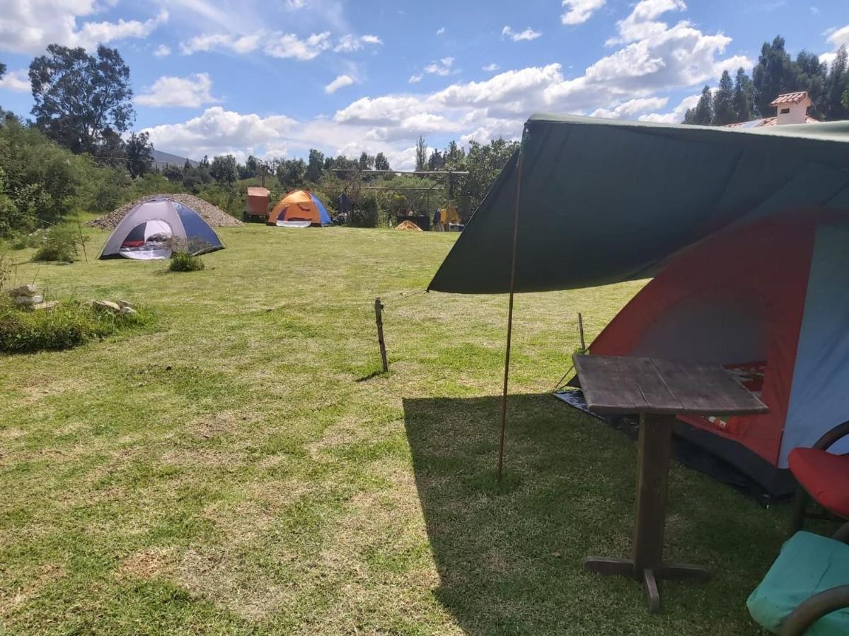 Hospedaje Y Zona De Camping Pistacho Guest House บียาเดเลย์บา ภายนอก รูปภาพ
